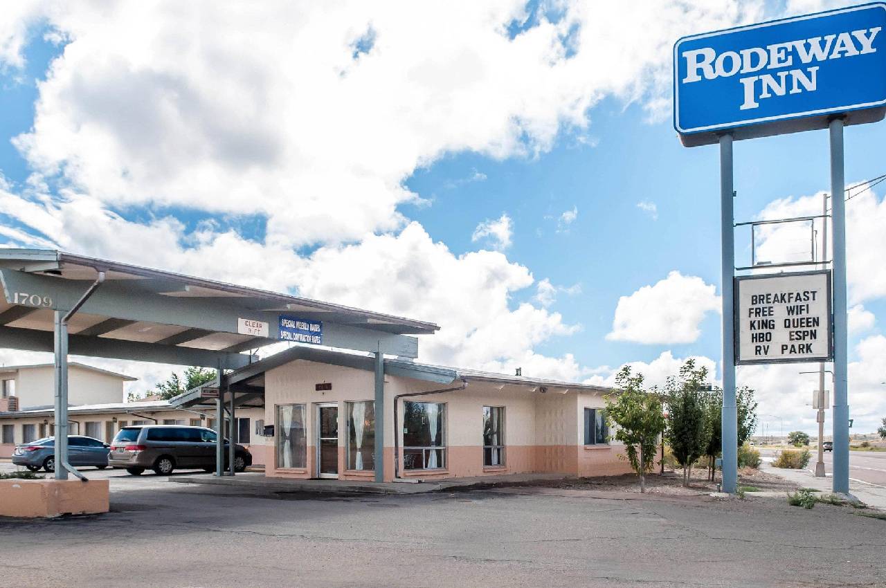 Economy Inn Gallup - carbon neutral hotel in Gallup