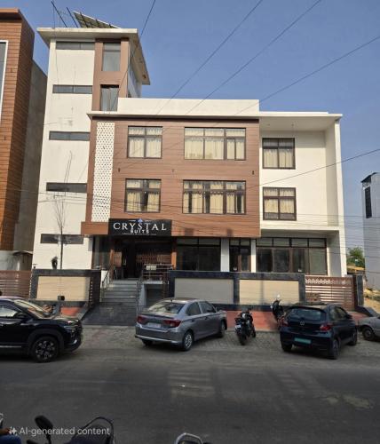 Crystal Suites - last minute hotel in Lucknow