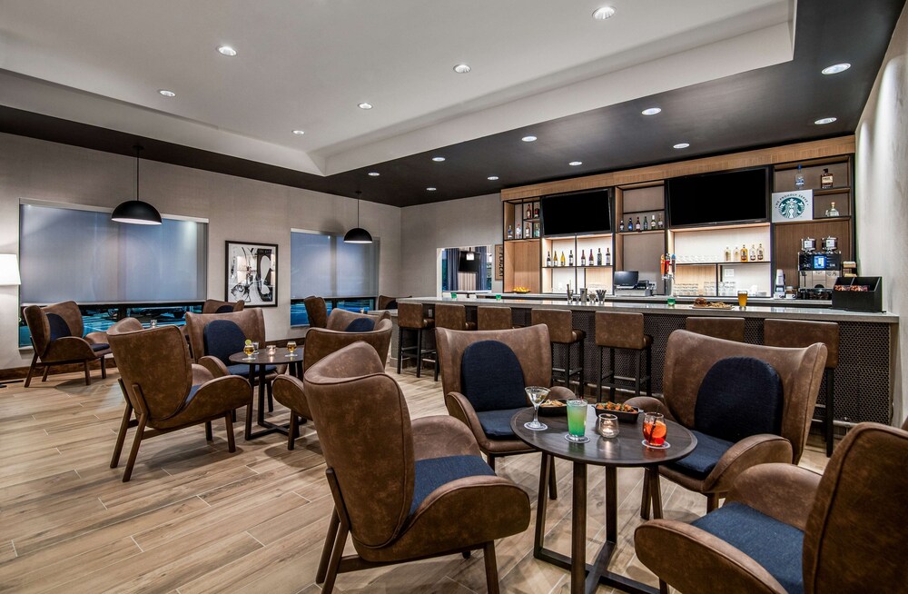 Hyatt Place Newark Silicon Valley - photo 58