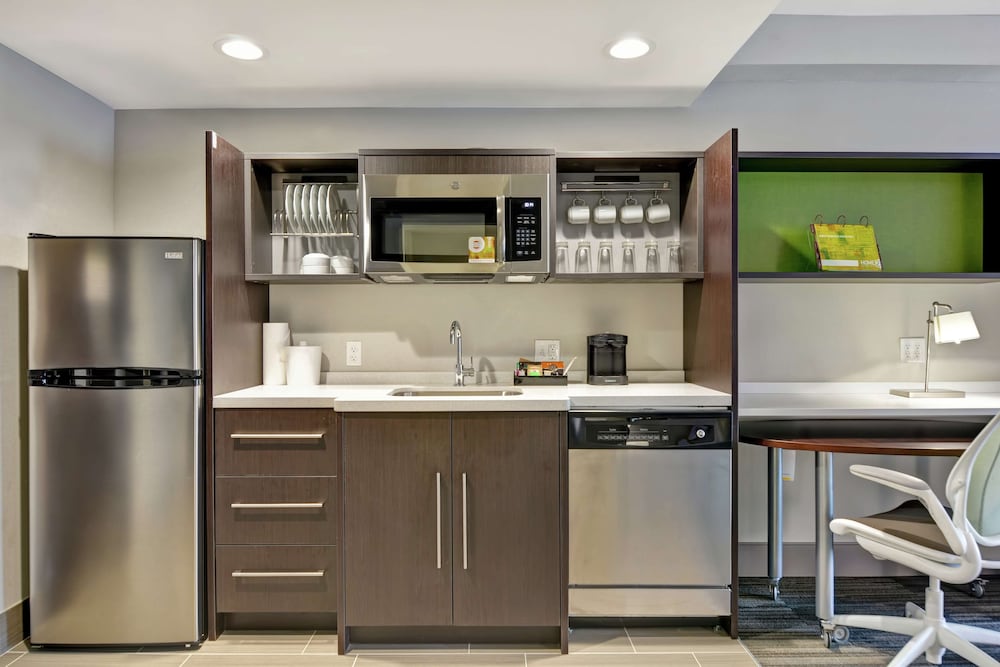 Home2 Suites by Hilton Springdale - photo 12