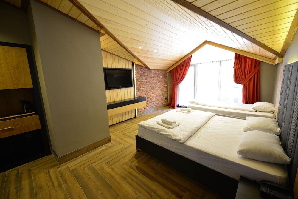 Inanlar Hotel — Caykara — photo 3