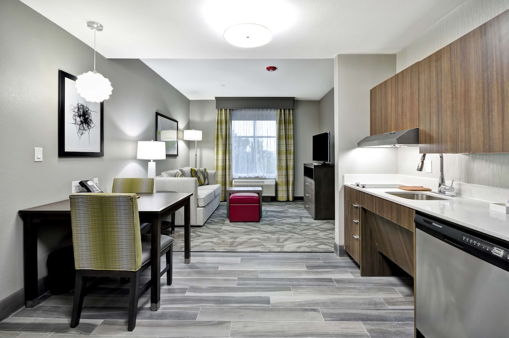 Homewood Suites by Hilton Tyler - photo 10