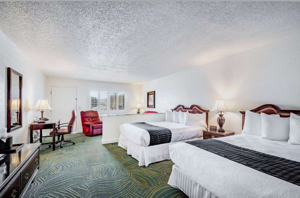 Surestay Plus Hotel by Best Western Susanville - photo 24