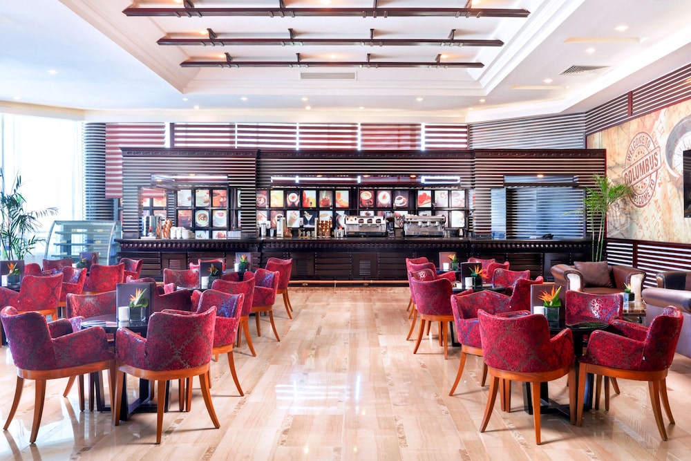 מזון ומשקאות