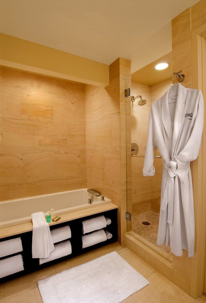 MotorCity Casino Hotel - photo 13