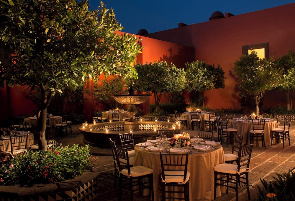 Fiesta Americana Hacienda Galindo Resort & Spa