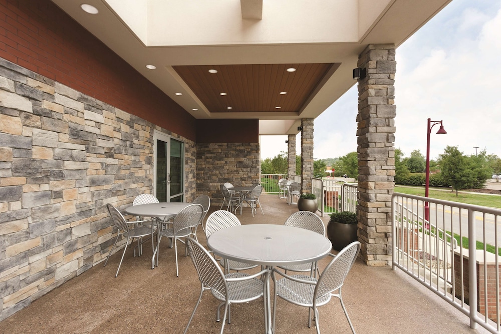 Home2 Suites by Hilton Pittsburgh Cranberry - photo 41