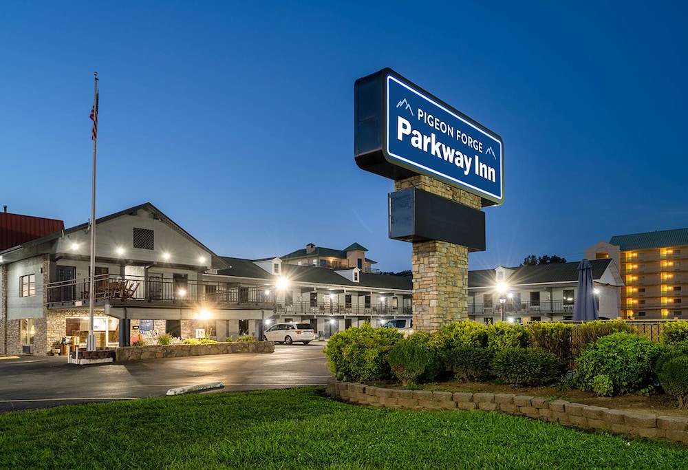 Pigeon Forge Parkway Inn - last minute hotel in Pigeon Forge