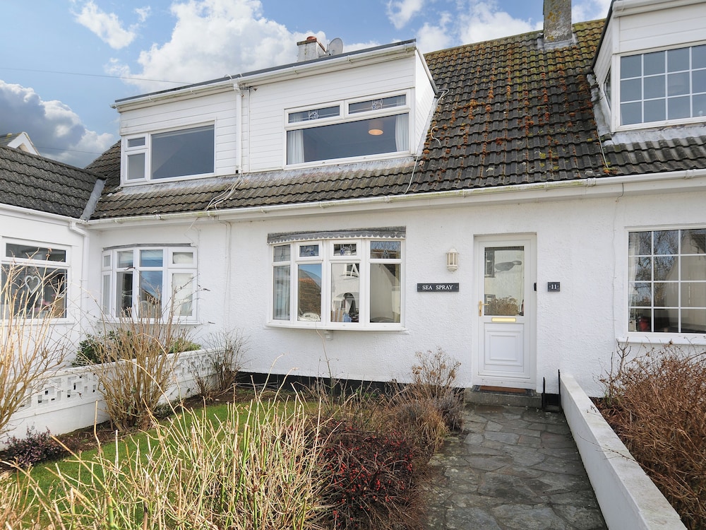 Sea Spray in Unknown City, United Kingdom