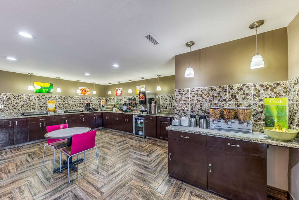 Quality Inn Glenpool Tulsa - photo 31
