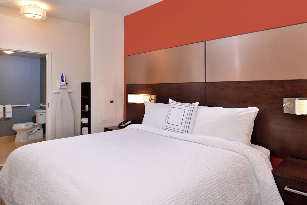 Residence Inn East Lansing - photo 8