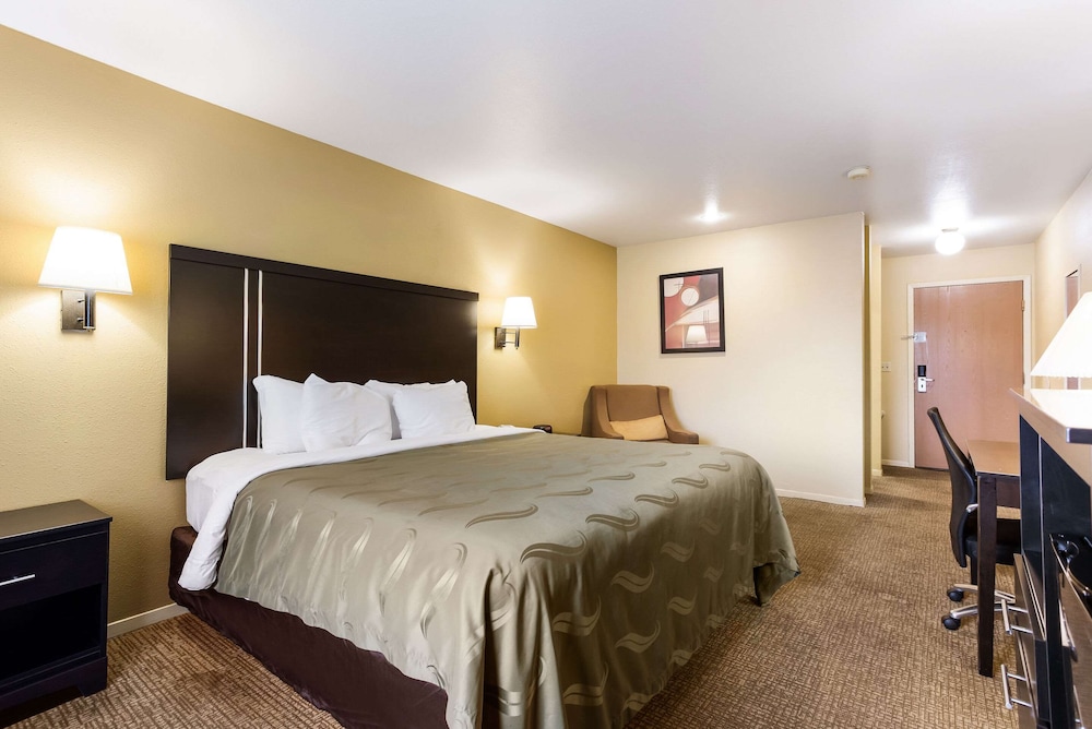 Quality Inn Airport Boise Airport - photo 24