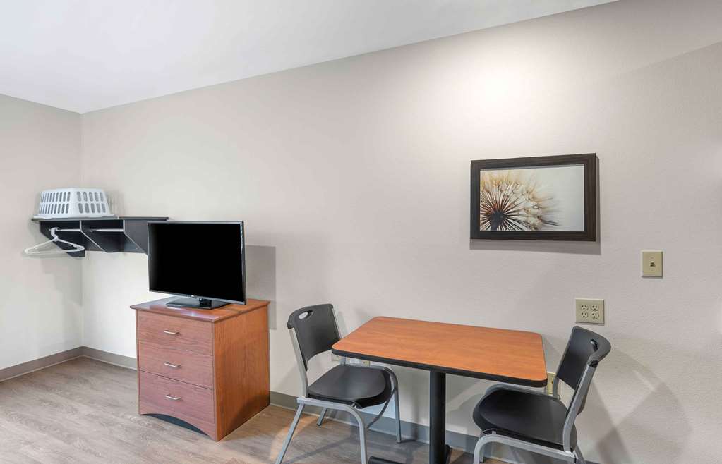 Extended Stay America Select Suites Springfield South Battlefield - photo 21