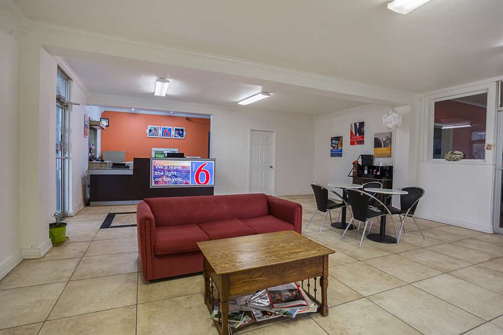 Motel 6 Brinkley AR - photo 18