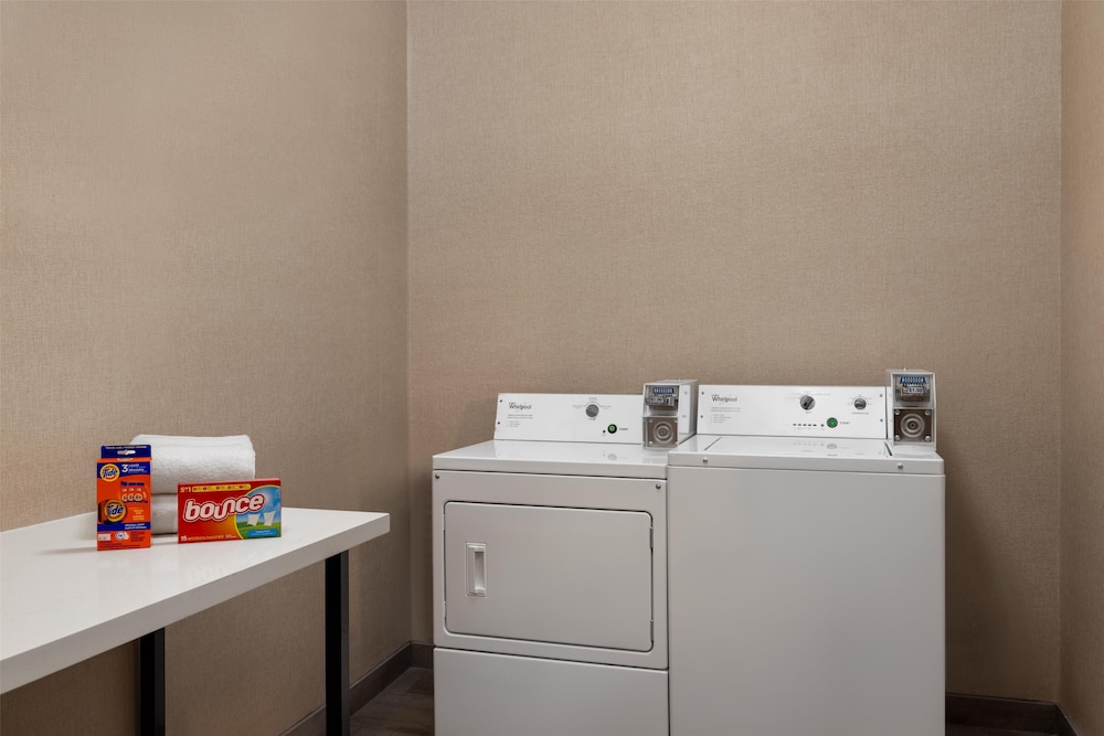 Hampton Inn & Suites by Hilton Mesquite - photo 38
