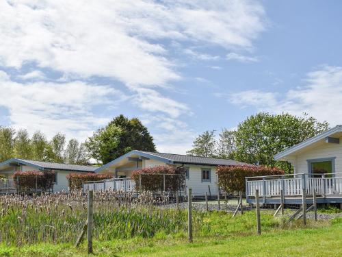 Pine Lodge Uk30007 — 4-Star Luxury Hotel in Ulverston, United Kingdom