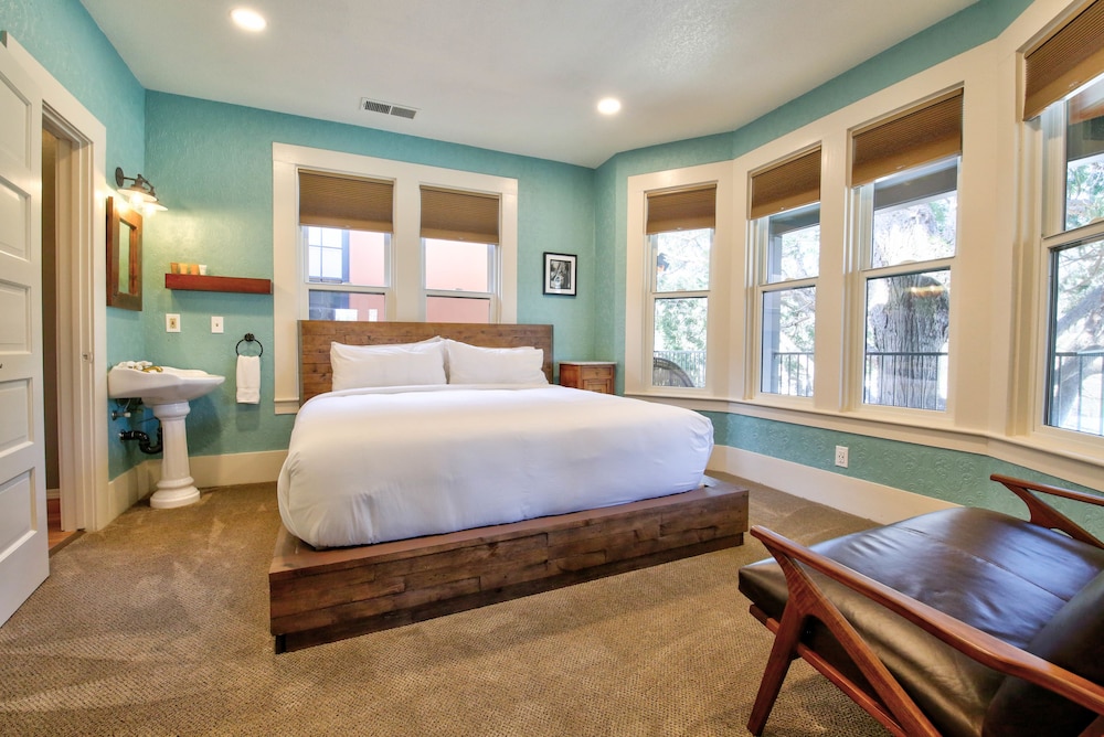 The Groveland Hotel - photo 25