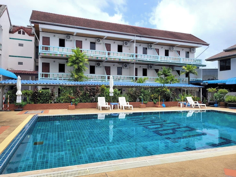 Rabbit Mansion - carbon neutral hotel in Phuket