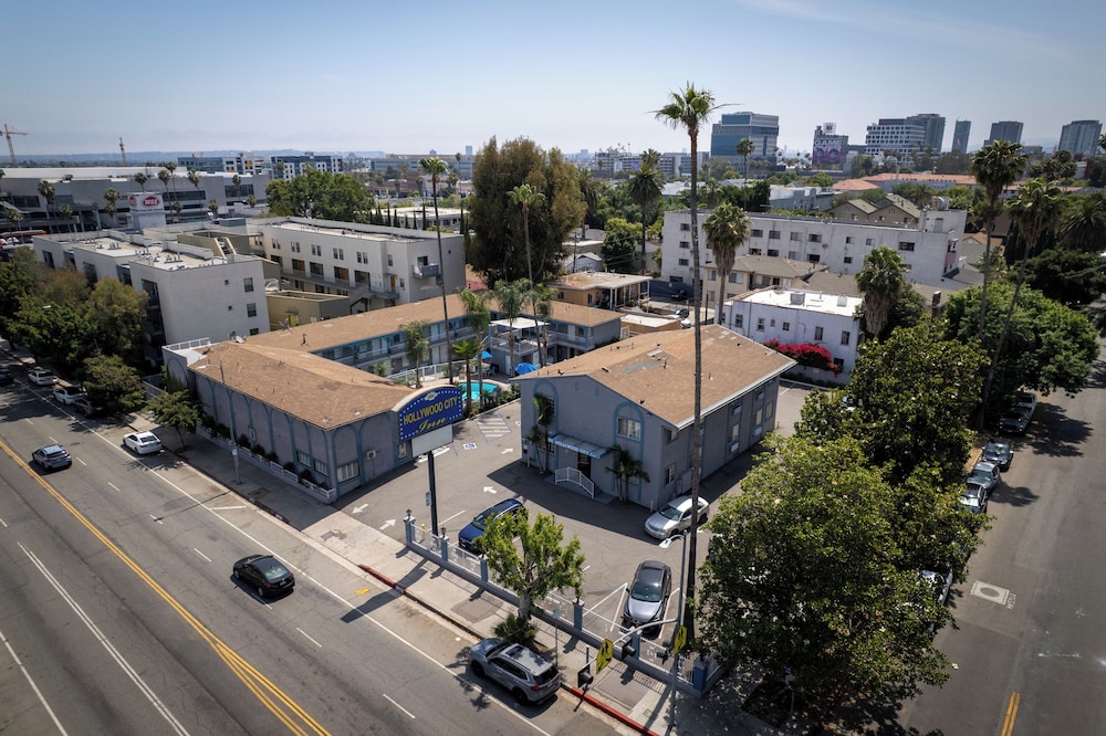 Hollywood City Inn - photo 67