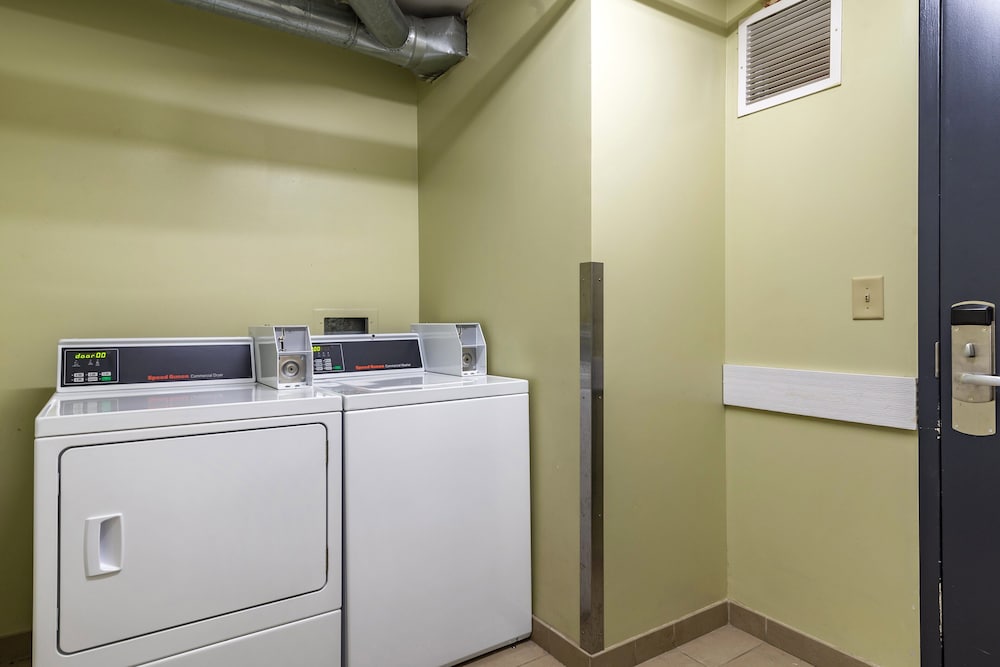 Holiday Inn Atlanta Gas South Arena Area by IHG - photo 15