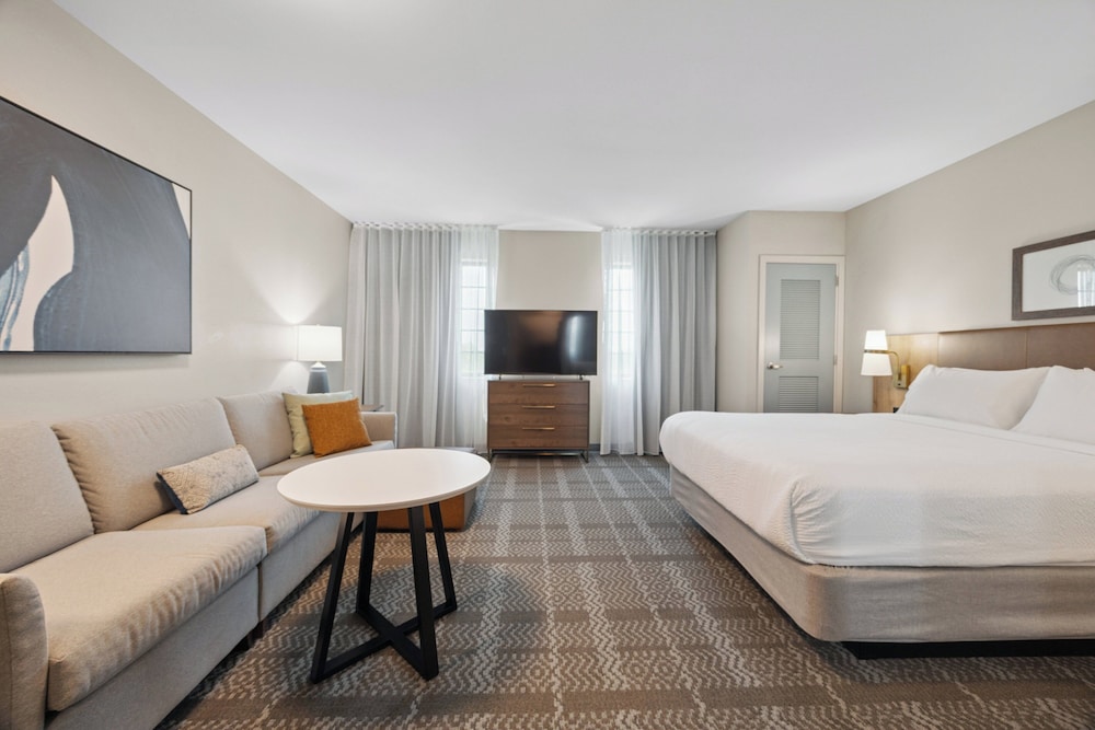 Staybridge Suites Sacramento Woodland - photo 70