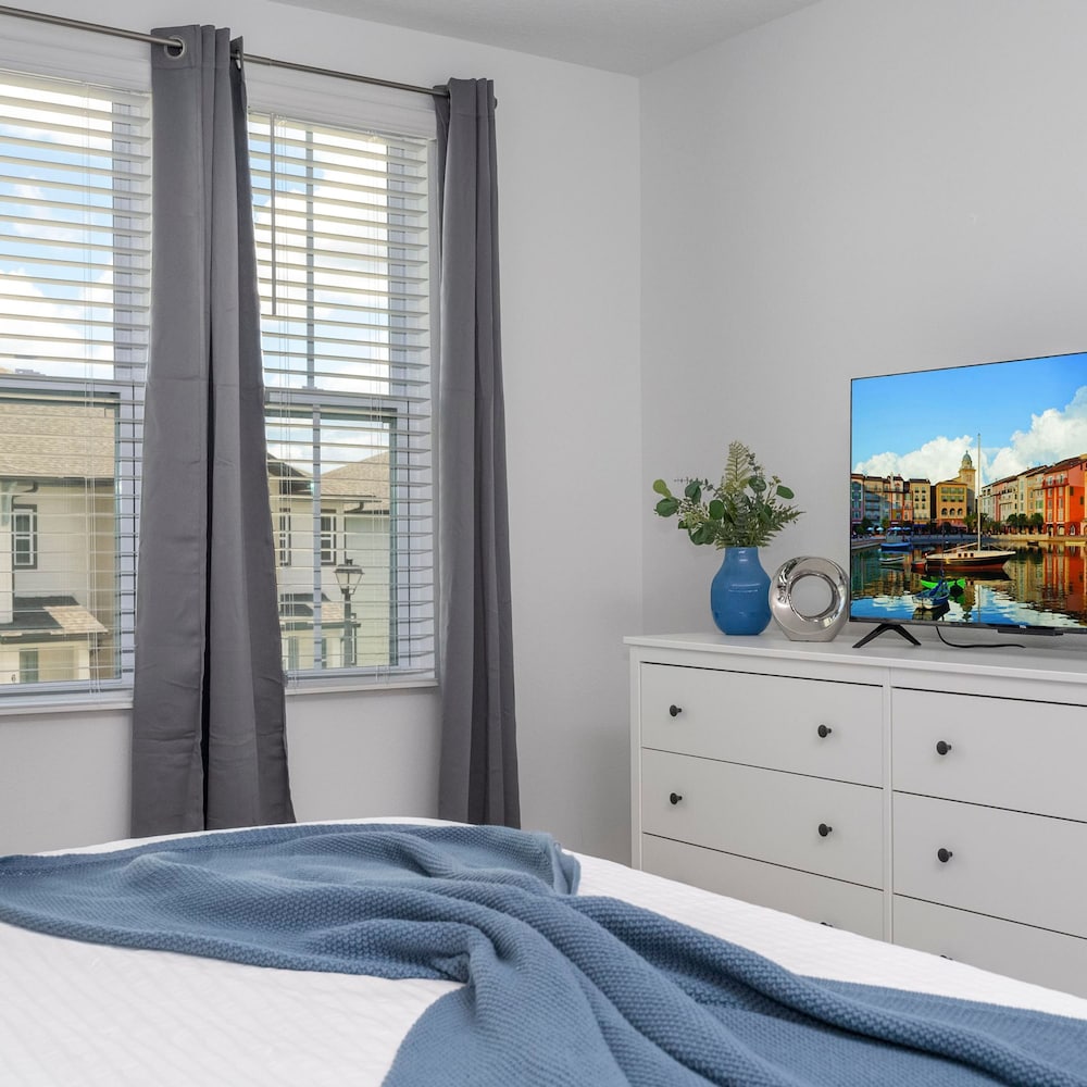 Gorgeous 3Bd Close to Disney at Festival Resort 661 - photo 26