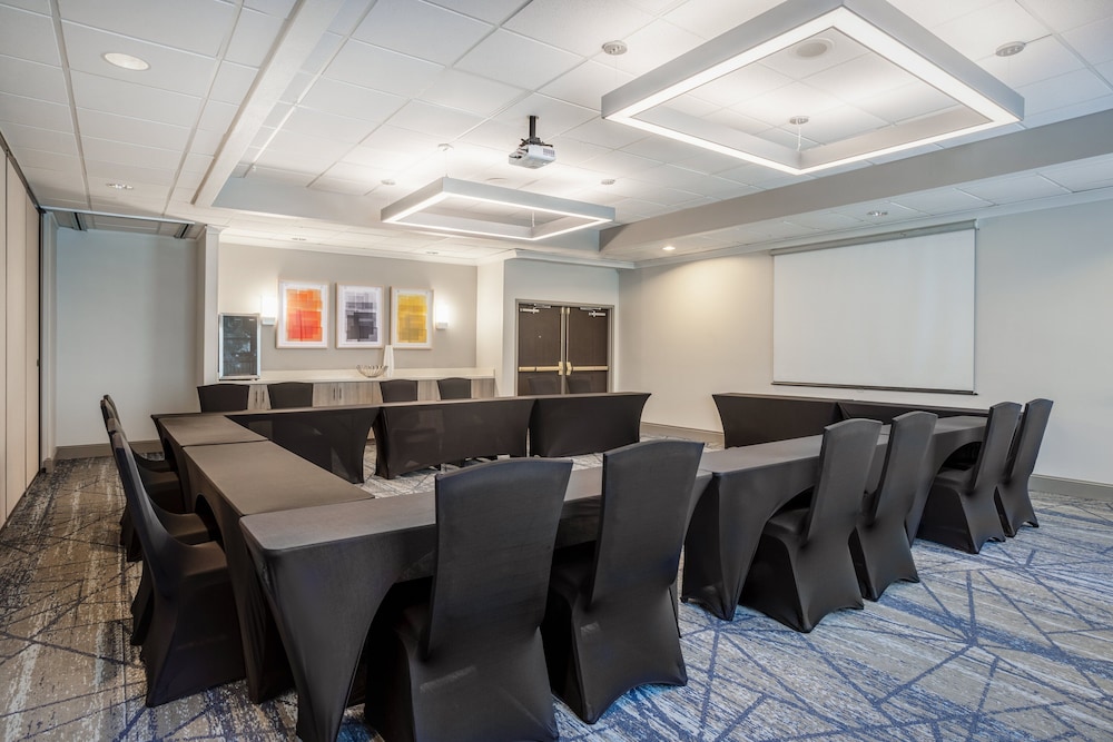 Holiday Inn Express Hotel & Suites New Tampa I 75 by IHG - photo 69
