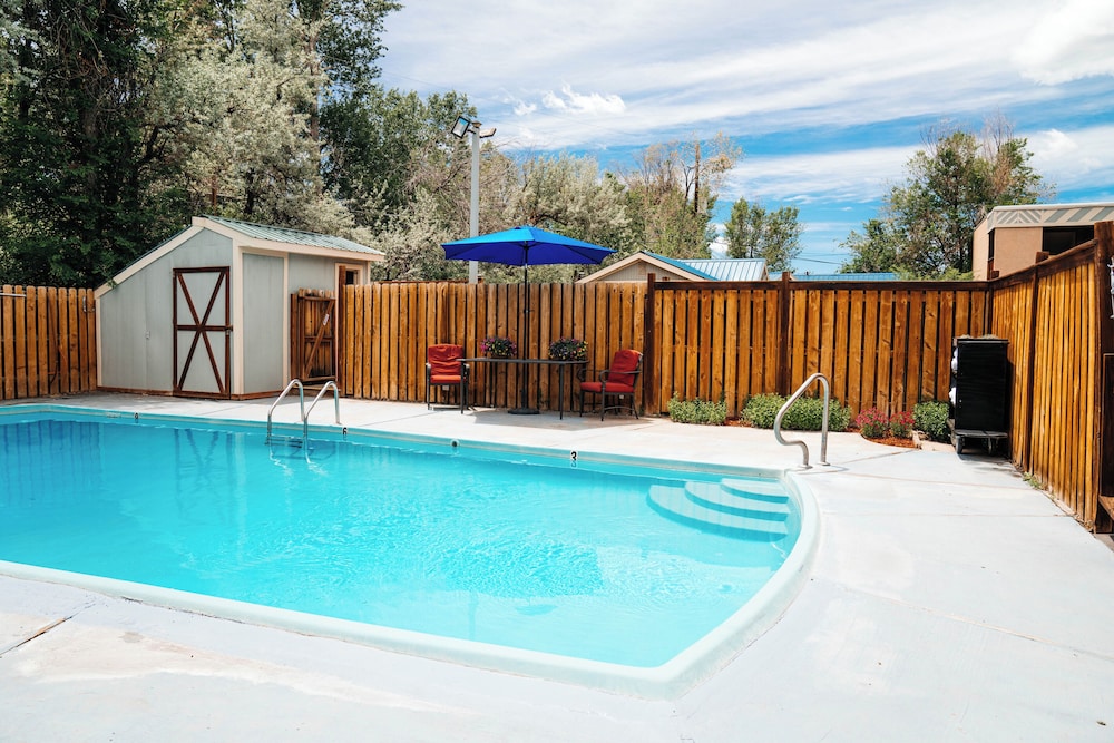 Salida Inn & Monarch Suites - photo 101