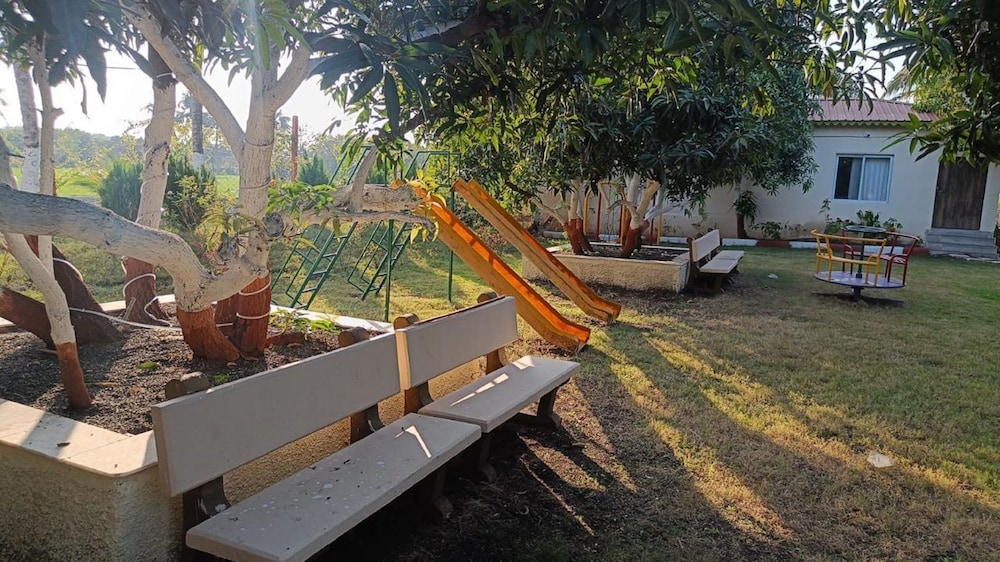 Sapphero Jungle Vista Resort Sasan Gir in Mendarda, India