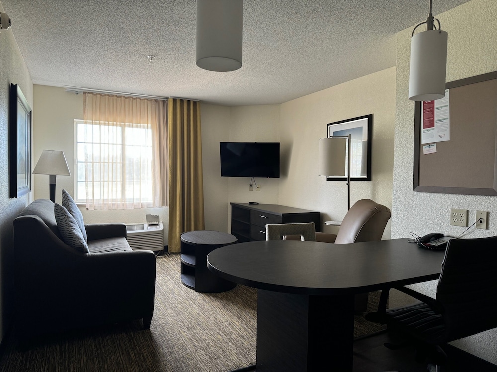 Candlewood Suites Olive Branch Memphis Area - photo 17