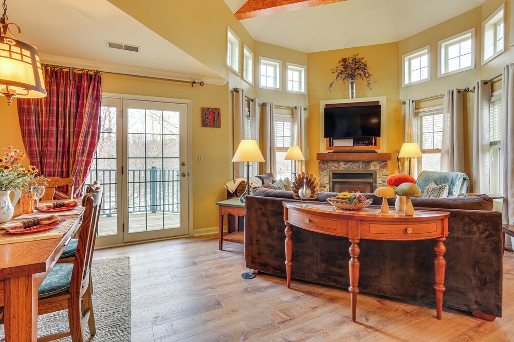 1 Mi to Mountain Creek Resort: Condo w Balcony - photo 5
