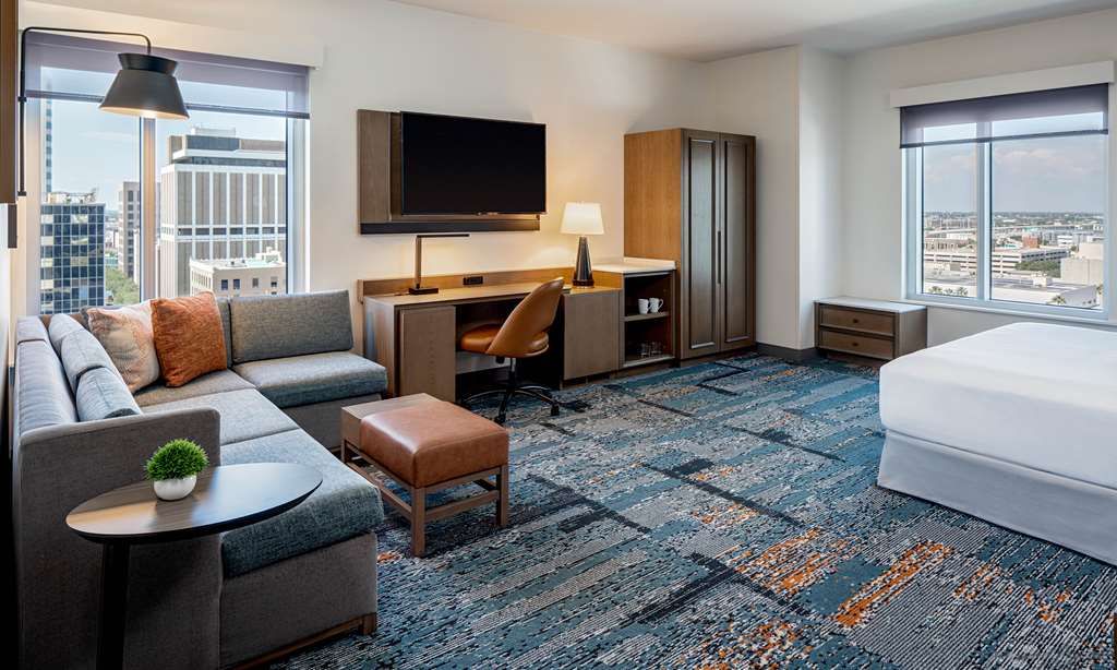 Hyatt Place Tampa Downtown - photo 36