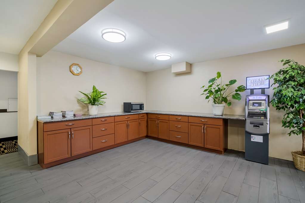 Americas Best Value Inn Fargo - photo 26
