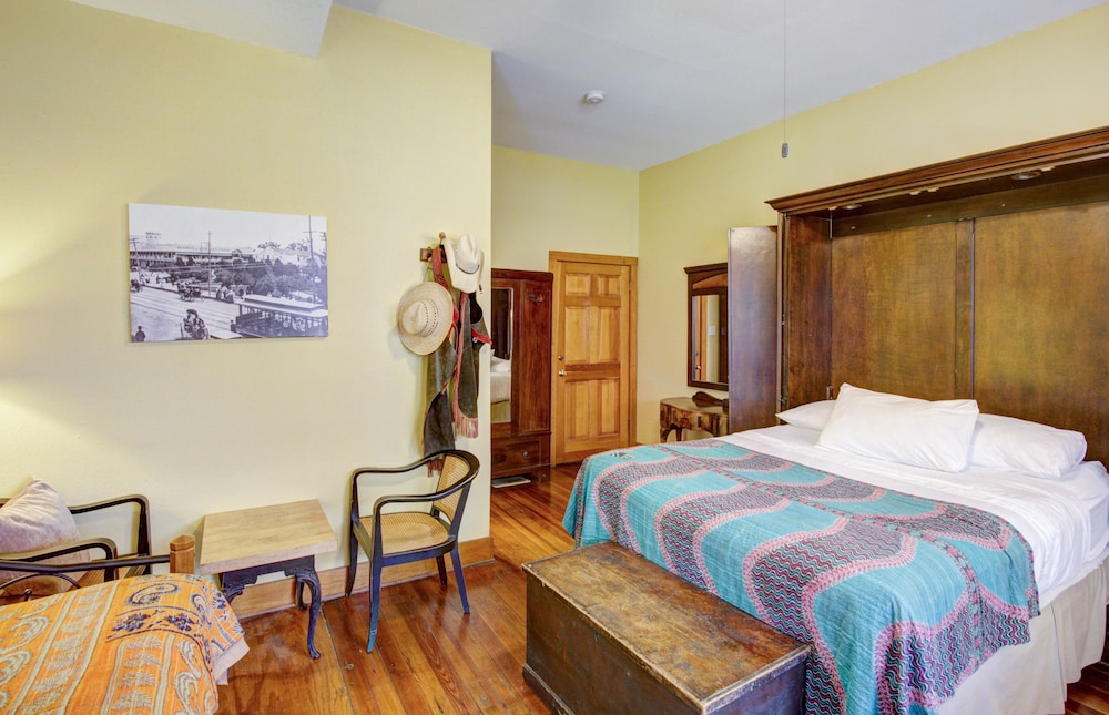 Inn on the Riverwalk - photo 29