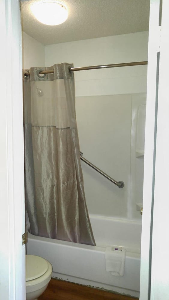 Stay 4 Less - photo 6