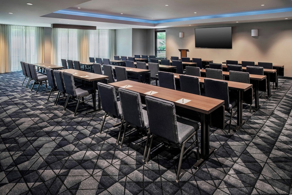 Courtyard by Marriott Paramus - photo 27