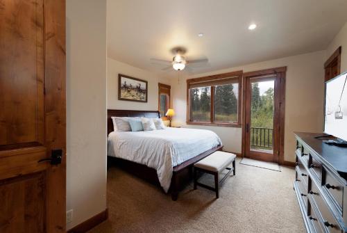 Twilight 48 Penstock Court - photo 9