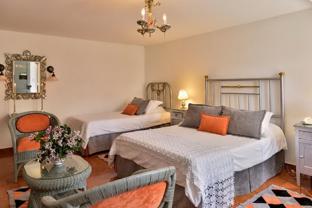 Finca Hotel Los girasoles in Montenegro, Colombia