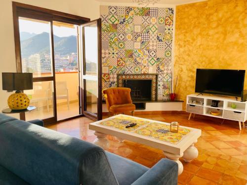 Donna Filomena Casa Vacanza Park Bougainville — 4-Star Luxury Hotel in Salerno, Italy