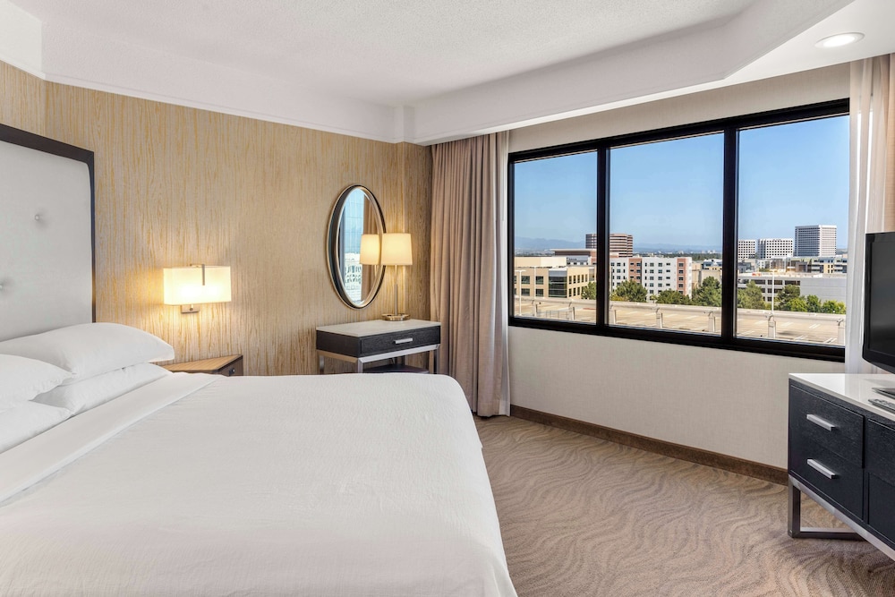 Embassy Suites by Hilton Irvine Orange County Airport - photo 30