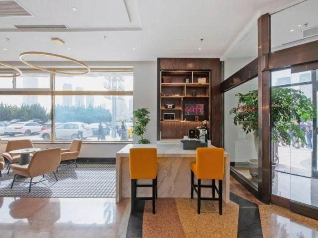 Homeinns plus hotel - last minute hotel in Dalian
