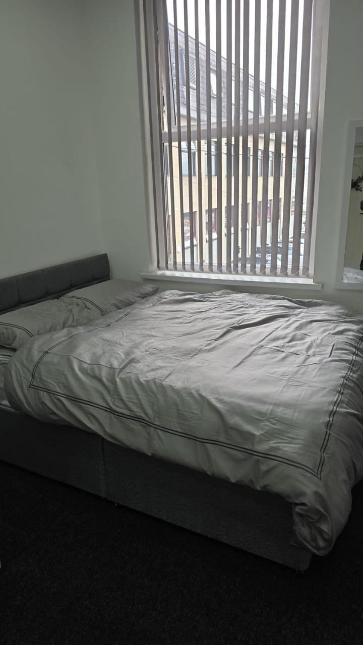 Flat 1 Studio Flat Nelson Town Centre - carbon neutral hotel in Nelson