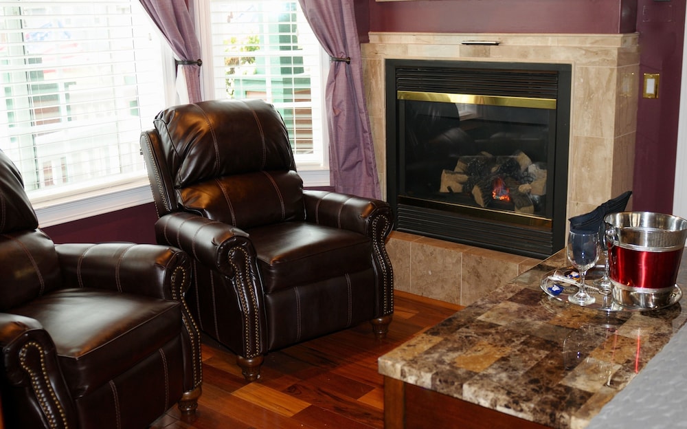 The Collins Inn and Seaside Cottages - photo 39