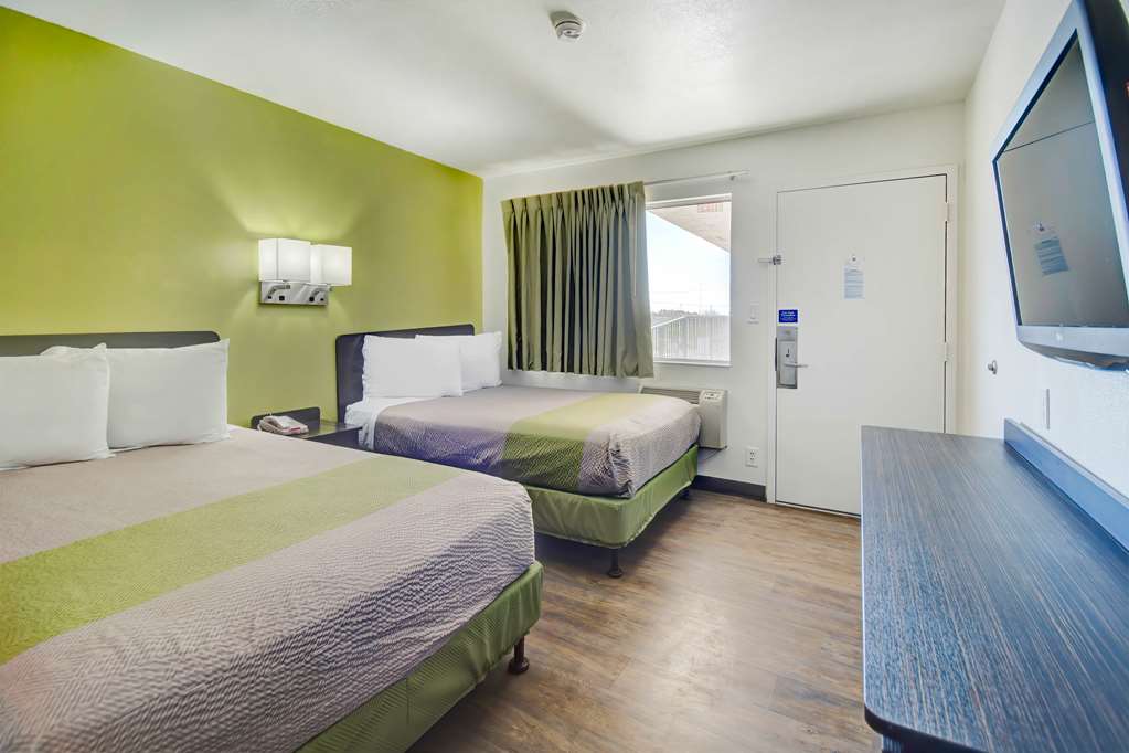 Motel 6 Douglas AZ - photo 11