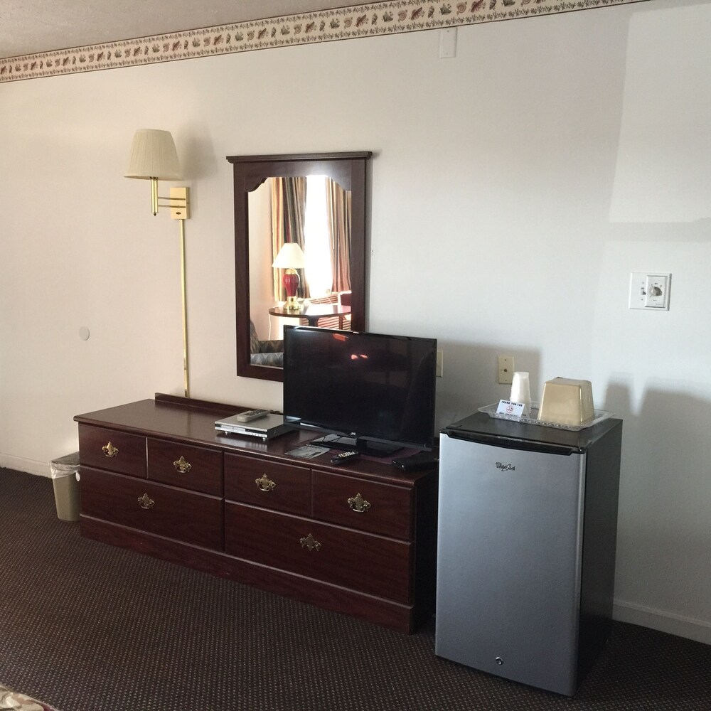 Valley Motel Pittsburgh - photo 18