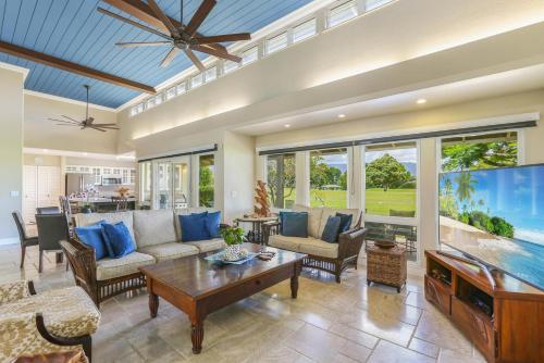 Half Moon Hana — Princeville