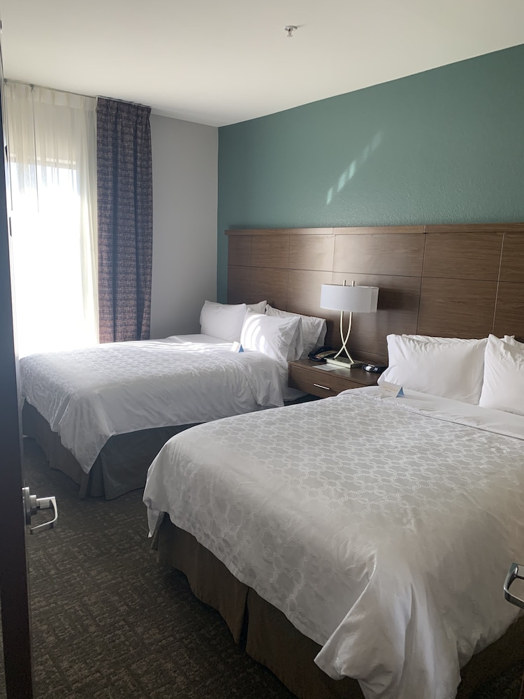 Staybridge Suites Hot Springs by IHG - photo 21