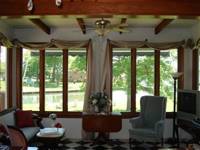 Aida's Victoriana Inn - photo 6
