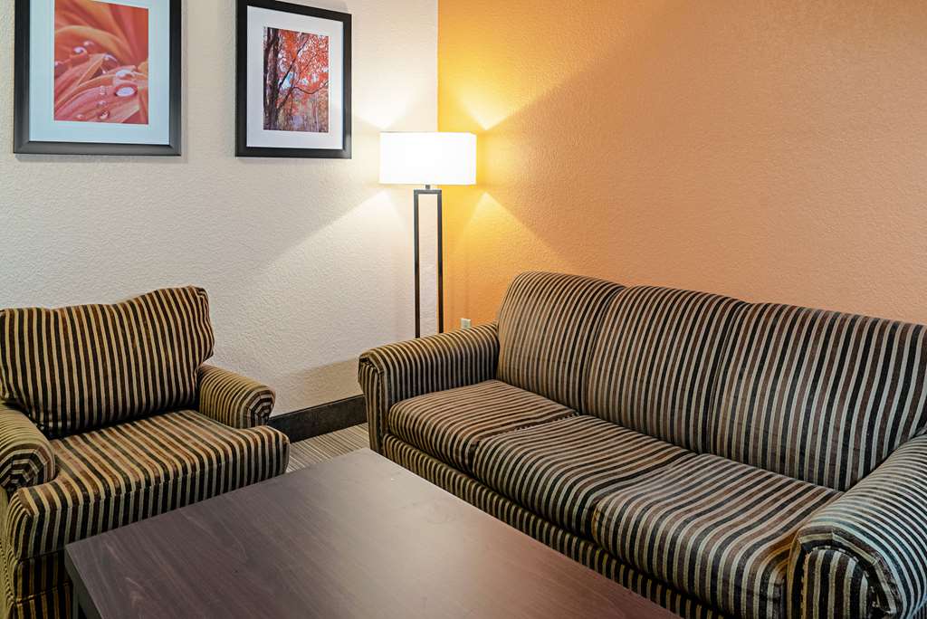 Quality Inn & Suites Robbinsville - photo 20