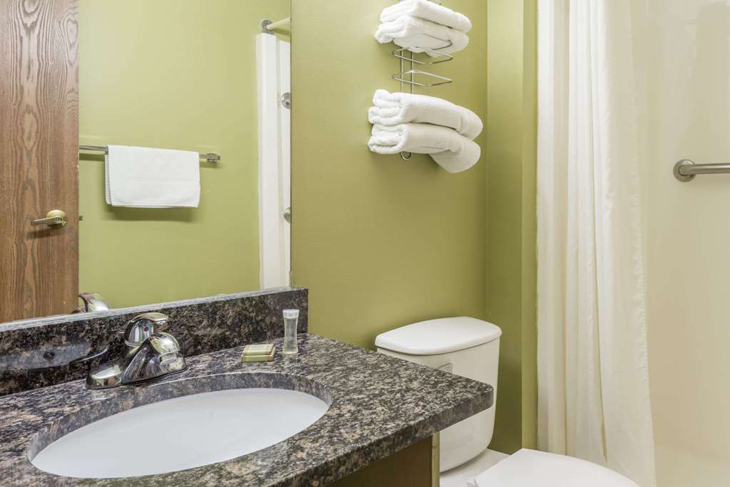 Super 8 by Wyndham Red Wing - photo 4